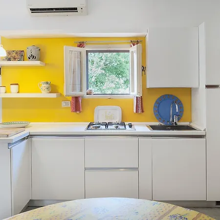 Casa Lori Vacanze דירה קאפוליברי